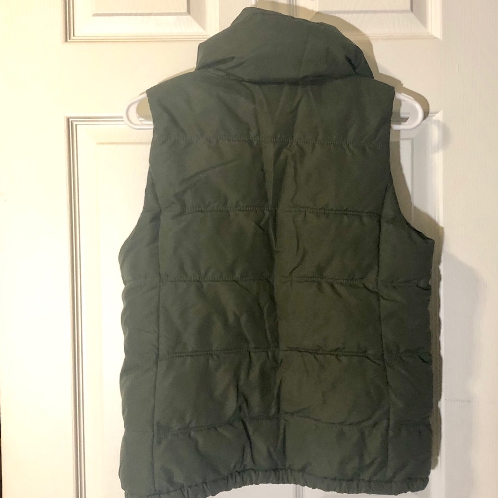 Old Navy Vest-Small Petite (Hunter green) like new - Picture 2 of 7
